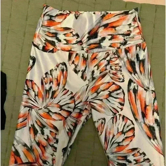 Maaji Pants - Maaji Reversible Butterly Leggings